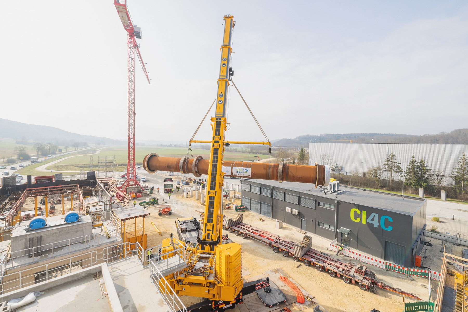 The rotary kiln is used with a crane.