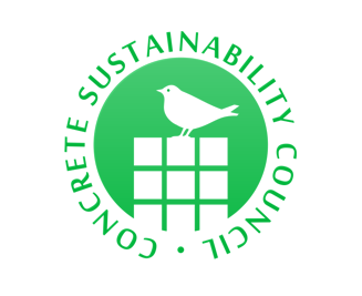 Das Logo des Concrete Sustainability Council. Es zeigt einen grünen Kreis mit den Worten CONCRETE SUSTAINABILITY COUNCIL am Rand. Innerhalb des Kreises befindet sich ein weißer Vogel, der auf einem Gitter aus Blöcken sitzt.